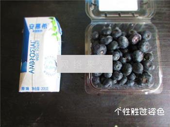 酸奶蓝莓”烤串“的做法图解1