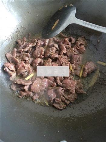 爆炒牛肉的做法步骤5