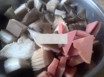 平菇豆腐入味鹌鹑蛋的做法步骤4
