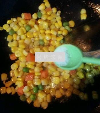清炒玉米青豆粒的做法图解3