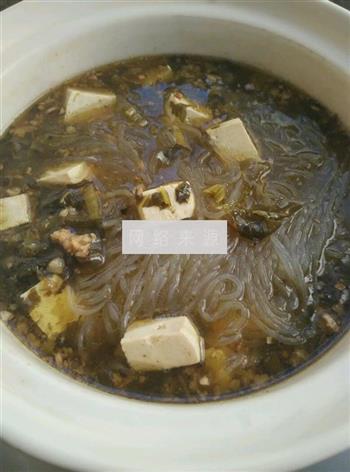 肉末豆腐酸菜粉丝煲的做法步骤10