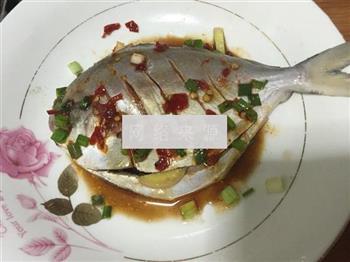 地中海风情烤鱼的做法图解3