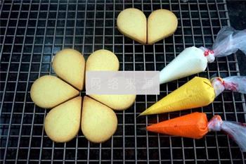 小黄人糖霜饼干的做法步骤14