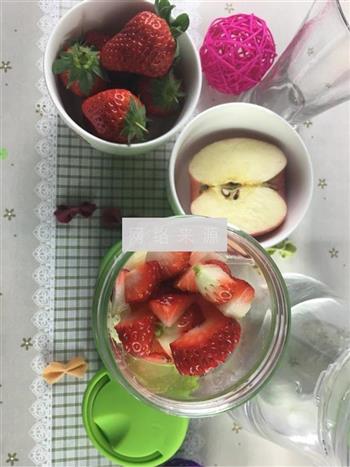 草莓苹果汁的做法步骤2
