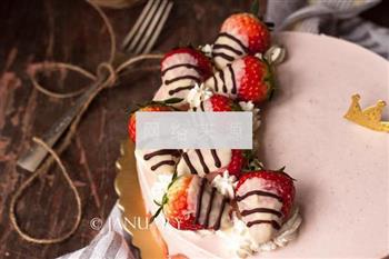 草莓慕斯蛋糕的做法步骤24