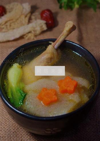 竹荪煲鸡汤的做法图解7