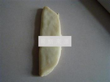 椰蓉花环面包的做法步骤6