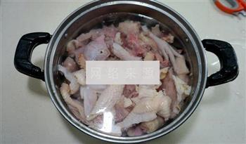 鸡汤杂蔬麻辣火锅的做法步骤3