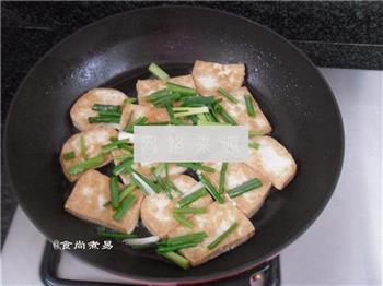 椒盐煎豆腐的做法步骤5