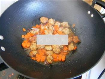 胡萝卜溜肉丸的做法步骤13