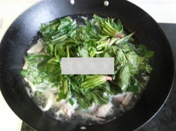骨髓菠菜汆丸子的做法步骤8