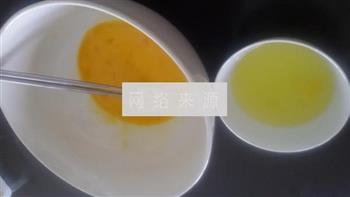 黄金炒饭蛋炒饭的做法步骤2