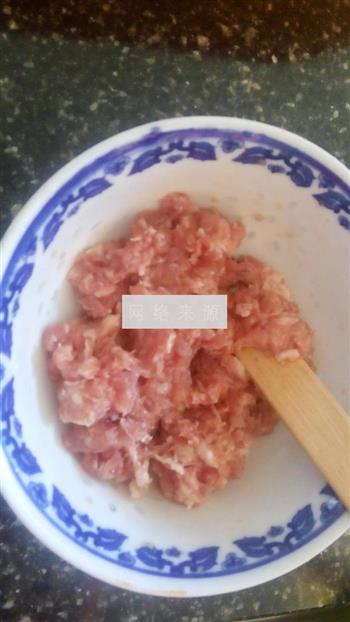 牛肉汤馄饨的做法步骤1