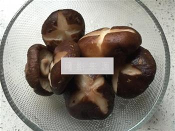 香菇竹荪老鸡汤的做法步骤8