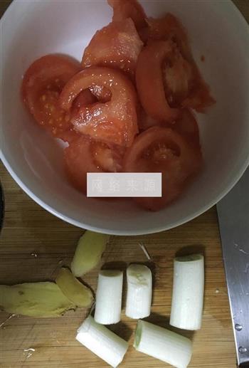 茄汁肥牛汤的做法图解3