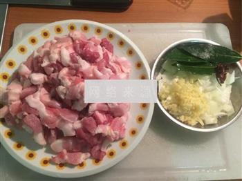 卤肉饭的做法步骤1