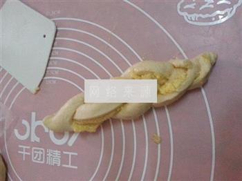 椰蓉面包卷的做法图解9