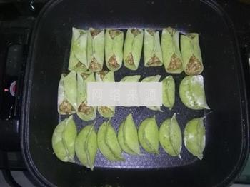 翡翠猪肉白菜煎饺的做法步骤8