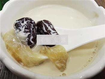 鱼胶炖牛奶甜品的做法步骤6