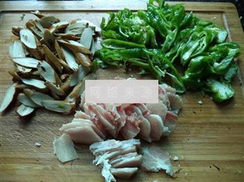 豆腐卷炒肉的做法步骤2