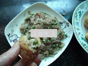 煎猪肉粉丝酿豆腐的做法步骤8