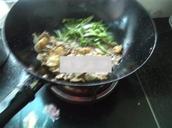 西兰花青椒牛肉的做法步骤9