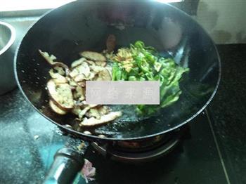 青椒豆腐丸子的做法步骤5