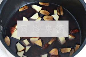 香甜黑米红枣饭的做法图解3