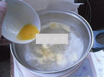 菠菜鸡蛋汤的做法步骤3