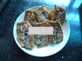 煎三角豆腐酿肉的做法步骤2