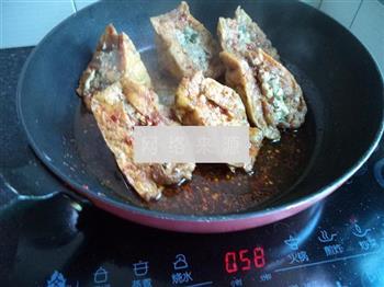 煎三角豆腐酿肉的做法步骤7