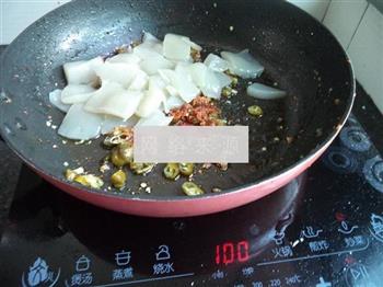 炒蘑芋豆腐的做法图解6