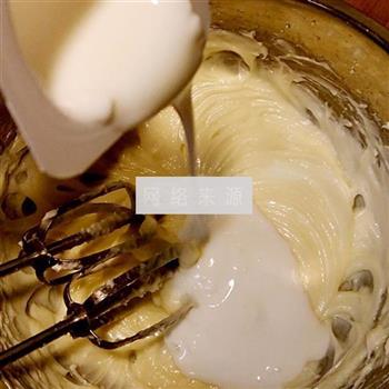 酸奶慕斯蛋糕的做法步骤10