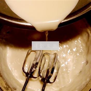 酸奶慕斯蛋糕的做法图解12