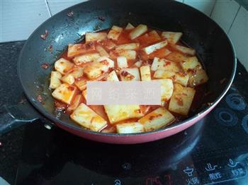 豆瓣酱烧米豆腐的做法步骤8