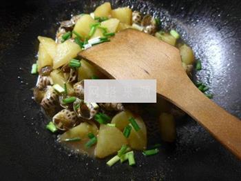 花螺煮土豆的做法图解8