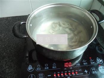 蛋卷小肠汤的做法步骤8