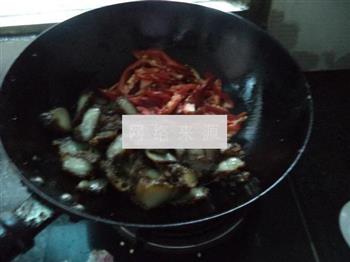 红辣椒炒米粉肉的做法步骤4