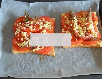 鲜虾番茄土司小披萨的做法图解7