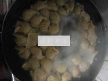 芹菜猪肉水饺的做法步骤23
