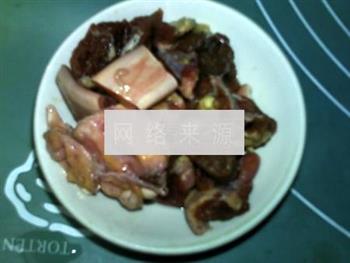 肉苁蓉炖牛肉的做法步骤4