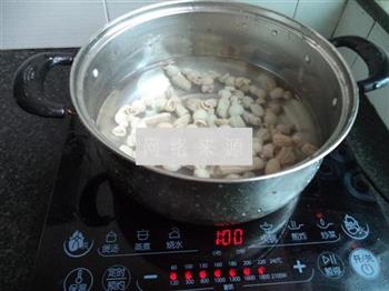 香菇小肠煲汤的做法步骤5