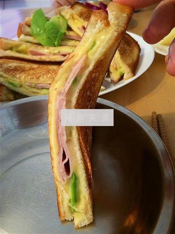 早餐鳄梨三明治的做法图解12