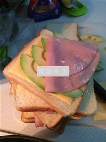 早餐鳄梨三明治的做法图解5