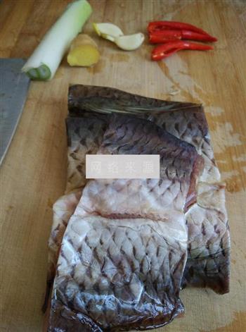 红烧咸鱼的做法步骤1