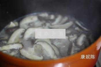 大虾豆腐煲的做法步骤5