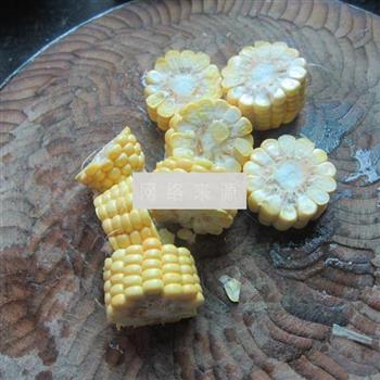 小肠炖玉米的做法图解9