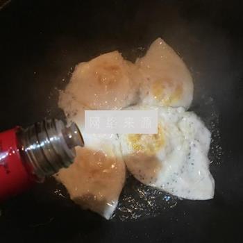 酱油荷包蛋的做法步骤5