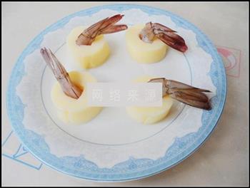 五彩缤纷玉脂虾的做法步骤3