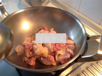 清汤芋儿鸡的做法步骤4